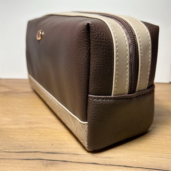 BVLGARI Parfums Cosmetic Bag Brown/Tan Vegan Leather Men's NEW - Picture 3 of 9